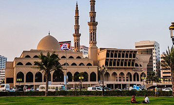 king-faisal-mosque-sharjah-city-tour